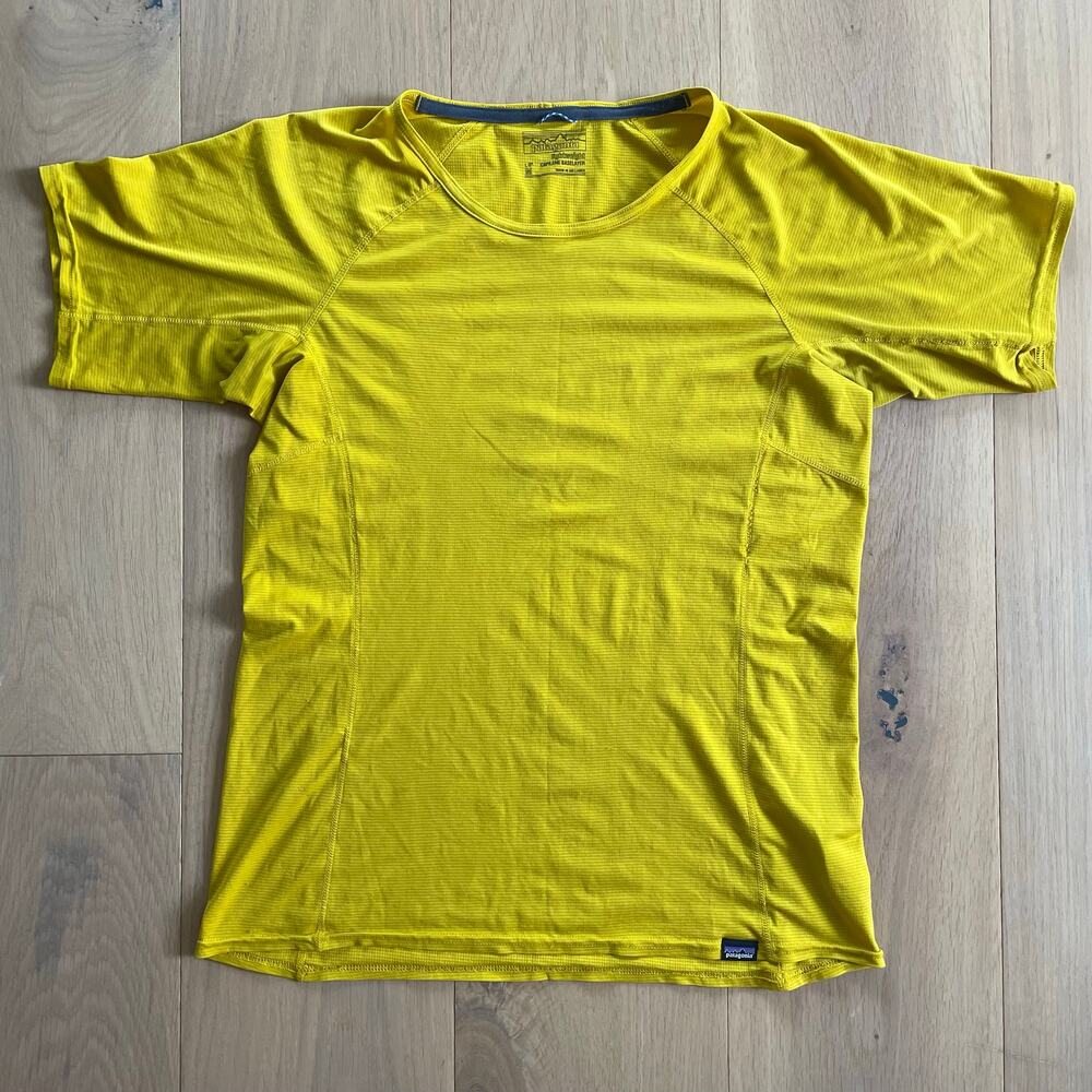 Patagonia Short Sleeve Capilene Goldenrod M